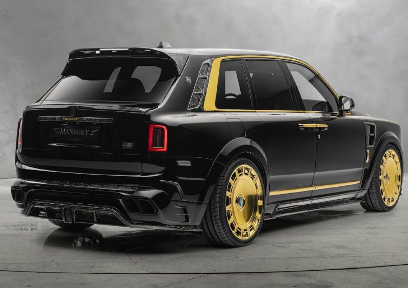 Mansory представила эпатажный Rolls-Royce Cullinan 2