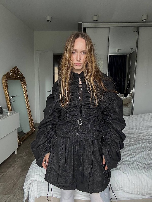 Я в полном восторге от этого костюма. Идеально подходит для лета в Питере и конечно же буду в нем гонять на съемкиБренд из Екб — Capparel.21est ❤️‍🔥Открытие года?Я в полном восторге от этого костюма. Идеально подходит для лета в Питере и конечно же буду в нем гонять на съемкиБренд из Екб — Capparel.21est ❤️‍🔥Открытие года?