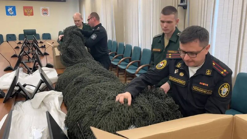 Военные следователи Балтийского флота продолжают оказывать гуманитарную помощь военнослужащим