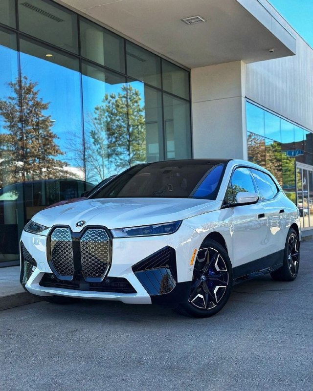 2022 BMW iX xDrive50 (i20)