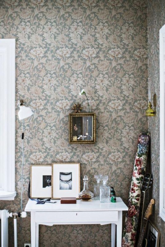 Сейчас будут плакать все, кто выкинул советскую стенку. От зависти. Потому что это не хлам , а готовый конструктор для уютного, характерного интерь... - изображение 10 - ножки, можно, это