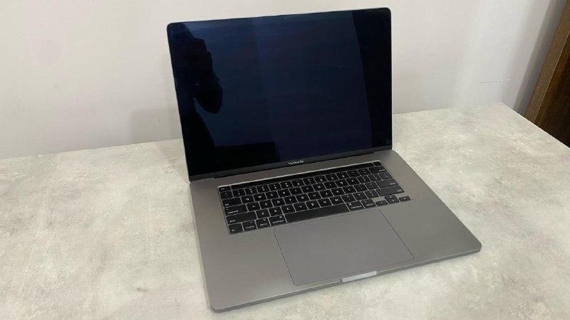 Продам MacBook Pro 16' 2019 — фото 1