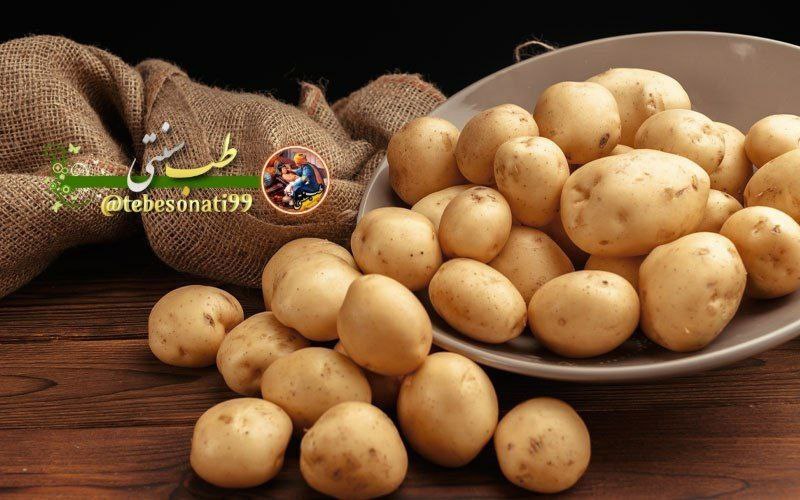🍏طب سنتی🍏: همین حالا ریزش موتو از بین ببر👇سیب زمینی رنده شده رو با زرده تخم مرغ وعسل در یک کاسه مخلوط کنید واین ماسک رو مستقیما روی
