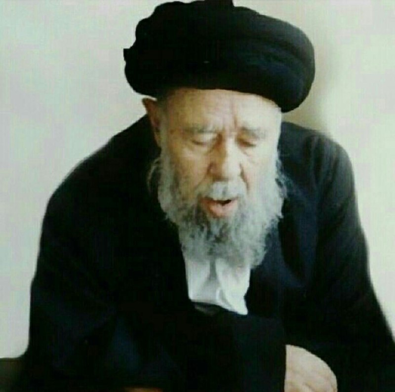 مجمع البحرین: ✳️ آیت الله کشمیری :هر موقعی که دلم برای حضرت امیر علیه السلام تنگ می شود ، سوره ی مومنون را می خوانم ؛ زیرا این سوره من
