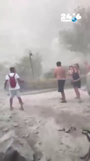 🇮🇱 איטליה: רעידת אדמה בינונית בעוצמה 4.7 התרחשה אמש באזור נאפלי וגרמה למפולת סלעים. שלמה מזג אוויר.