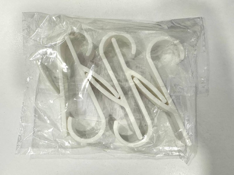 Пластиковые крючки новые 5 шт — фото 1