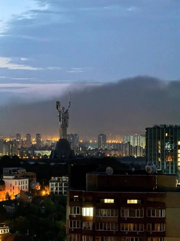 Russia conducted another large missile and drone attack overnight.Shot down:326/351 Shahed and other type drones31/33 Kh-101 cruise missiles6/6 Kalibr cruise missiles0/6 3M22 Zircon anti-ship missiles0/23 Iskander-M/S-400 ballistic missilesHits of 29 missiles and 18 strike drones were recorded at 34 locations.