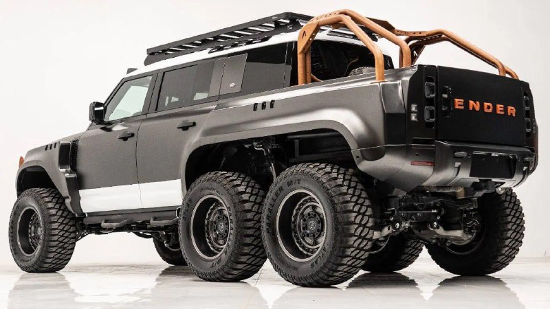 Ателье Apocalypse Manufacturing превратило Land Rover Defender в шестиколесный пикап 5