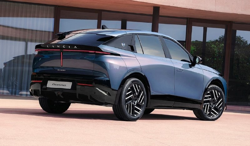 Lancia возрождает Gamma: представлен новый купе-кроссовер 2