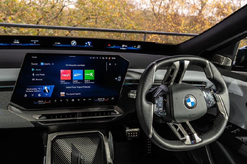 BMW решила не «допилить электромобиль», а переписать машину с нуля. По данным иностранных СМИ, платф 4