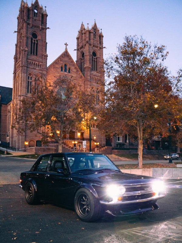 Datsun 510 5