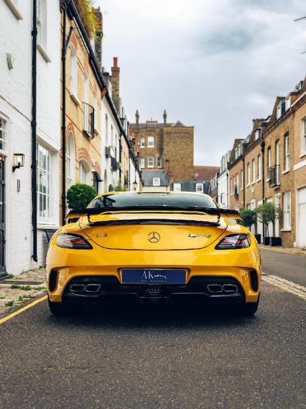 Mercedes-Benz SLS AMG Black Series 7