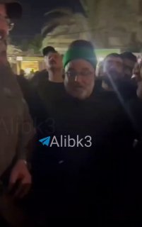 בהדרכתו של מר אחמד אל-סאפי, נציגו של מר אל-סיסטאני, ובנוכחות מזכ"ל המקדש העבאסי בירושלים, מר מוסטפא דיא אלד…