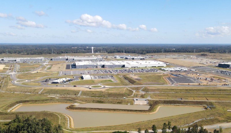 Toyota открыла батарейный завод в США 2