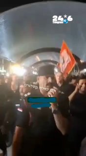 🇮🇱 שר החוץ האיראני עראקצ'י לפני זמן קצר בעיראק משתתף במסע הצעדה של עלי אל חוסיין.