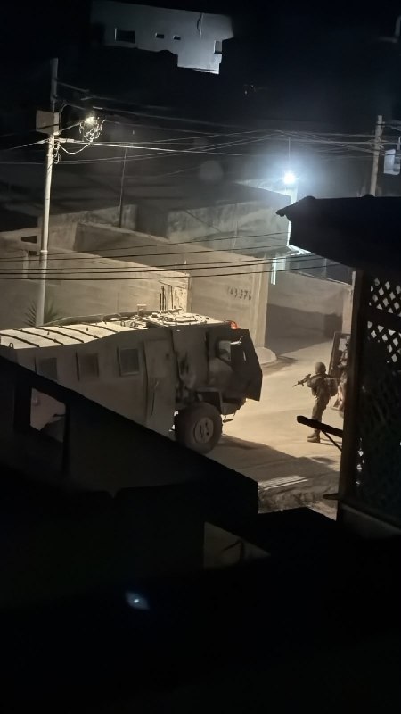 מקורות מקומיים: כוחות הכיבוש פשטו על בית במהלך הפשיטה על השכונה המזרחית בעיר ג'נין.