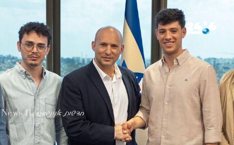 חנניה בן שמעון, ממייסדי "כתף אל כתף", עזב את מפלגת "ביחד" של בנט