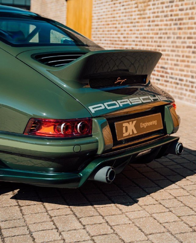 Porsche 911 Reimagined by Singer 2