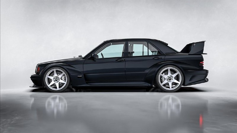 Раскрыта внешность рестомода Mercedes-Benz 190E Evolution II 4