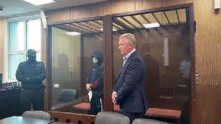 Суд отправил админа телеграм-канала «Кремлевская прачка» в колонию на 11 лет за вымогательство. И лишил его звания полковника ФСБ в отставкеМосковский гарнизонный военный суд признал Михаила Полякова, администратора Telegram-каналов «Кремлевская прачка» и 
