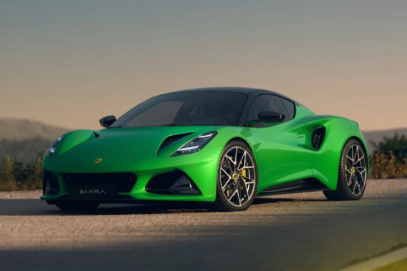 Lotus Emira обновили и добавили спорт-версию V6 SE 2