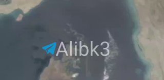 דליפת הנפט כתוצאה מהתאונה אתמול במצר הורמוז הגיעה כעת לחוף האיראני. חופי הינגם וקשם עשויים להיות מזוהמים בנ…
