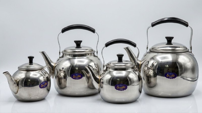 فروشگاه لوازم خانگی و اشپزخانه پینار (بازارشوش) (فرموک تفلون): کتری استیل نگین ضخیم کتری نیم لیتری 640 تومانکتری 1 لیتری 760 تومانکتری 2 لیتری 870 تومانکتری 3 لیتری قیمت 1/090/000توما