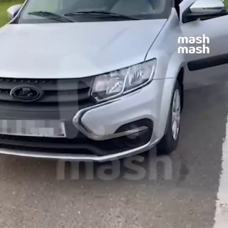 Владельцы новых Lada Largus массово жалуются на проблемы с рулевым управлением — руль их автомобилей сильно закусывает/затягивает/подтупливает. Всем особо тревожно из-за истории с Lada Vesta, которую снесло с дороги и перевернуло — из-за как раз проблемы с