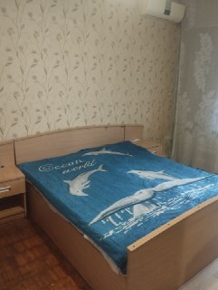 Сдаю 2 х комнатную квартиру с мебелью в Мирзо Улугбекской Р-он Карасу