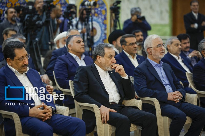 خبرگزاری ایرنا: 🔸عراقچی: آمریکا هیچ راهی جز صحبت با احترام با مردم ایران ندارد🔹وزیر امور خارجه جمهوری اسلامی ایران، امروز اول شهریورماه 