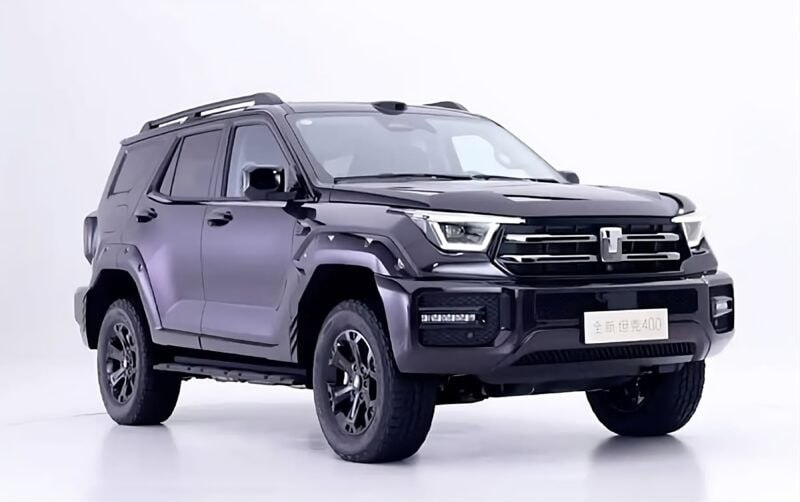 В Китае представлен обновлённый внедорожник Tank 4...