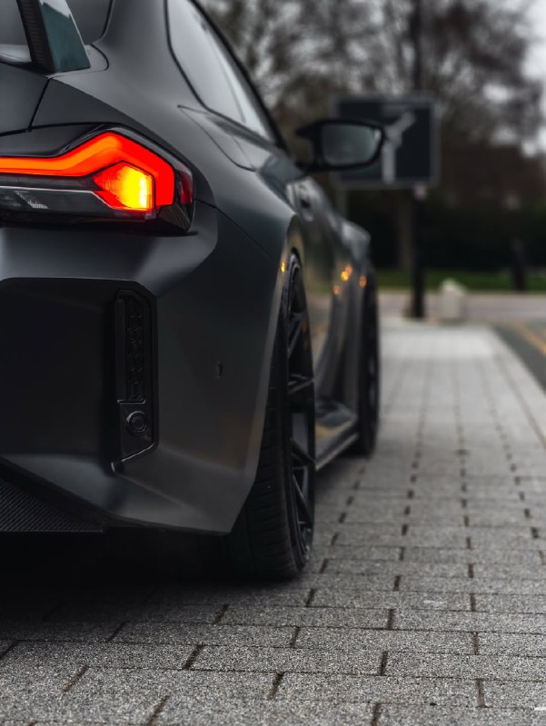 BMW M2 G87 7