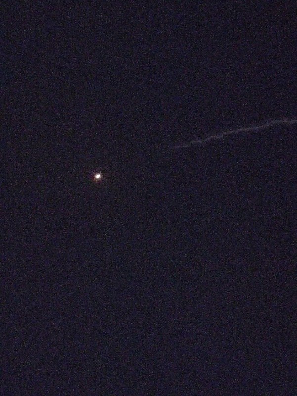 שלושה טילים בליסטיים נגד ספינות נורו מאיראן!!