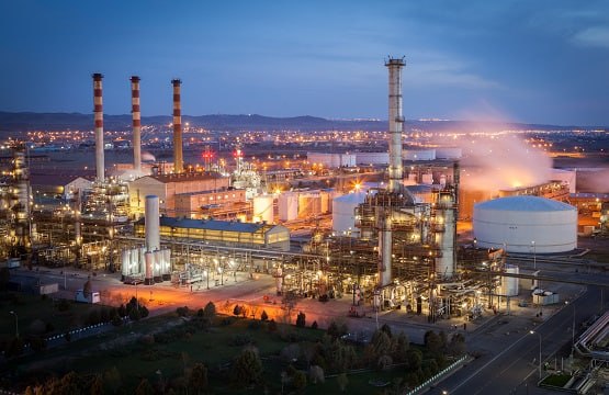 بورس۲۴ | Bourse24: سیگنال گازوئیل برای پالایشی‌هابازار پالایشی‌ها این روزها در آستانه یک تصمیم بزرگ نشسته است. فرمول نرخ‌گذاری جدید هنوز اب