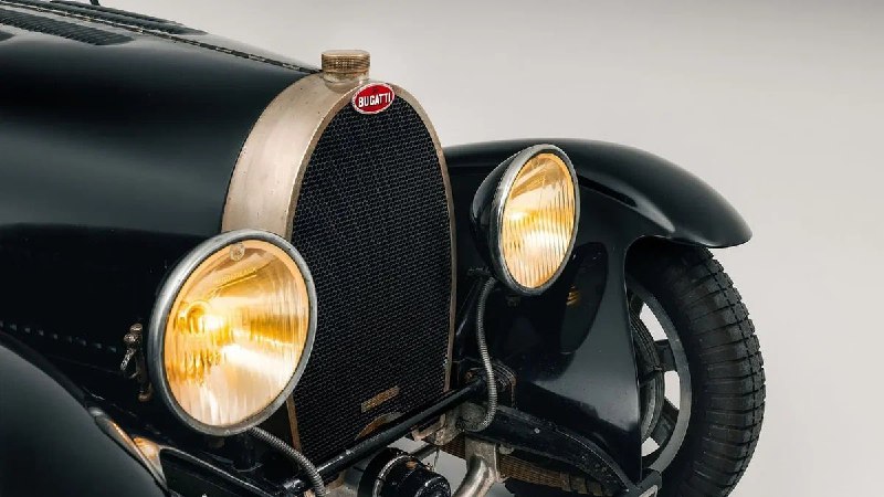 Уникальный 97-ЛЕТНИЙ Bugatti пустят с молотка 5