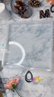 Красота из эпоксидки и винных пробок Уверена, что мало кто из нас умеет работать с эпоксидкой и повторить будет сложно, но полюбоваться красивой ид... - изображение 1 - пробок, кто, telegram
