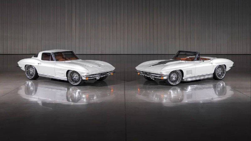 В США продают два рестомода Chevrolet Corvette 5