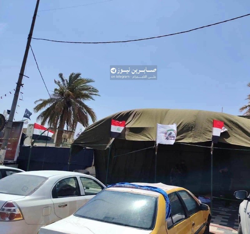 נג'ף: החלה הקמת עמדות שירות למשתתפי הלוויית האימאם המנוח