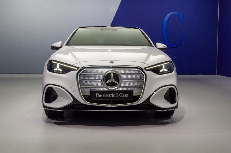 The new C-Class electric 760 km range 7