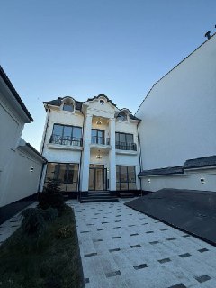 Продам ЕВРО дом 3 сотки, Максим Горький, Никитина
