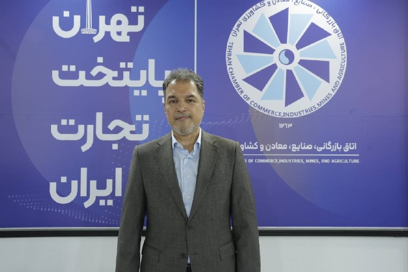 اتاق ايران آنلاین: پیام باقری، نایب رئیس اتاق ایران با حضور در پاویون اتاق تهران در الکامپ ۲۹ مطرح کرد:🔴بخش‌خصوصی باید زمینه شکوفایی اقتصاد