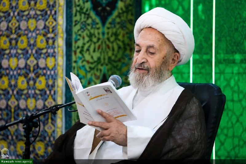 خبرگزاری حوزه: 🔹 امت پس از پیامبر(ص) توان پر کردن خلأهای تفسیری و فقهی را نداشتحضرت آیتالله سبحانی در سومین جلسه درس طلاب مدرسه تابستا