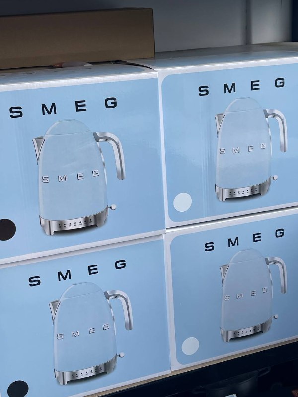 продам новый чайник SMEG — фото 1