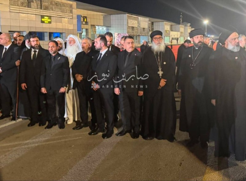 נוצרים של עיראק והסבים שלה מקבלים את גופתו הטהורה של ההרוג סעיד עלי אל-חוסייני חמינאי (שיהיה אלוהים מרוצה מ…