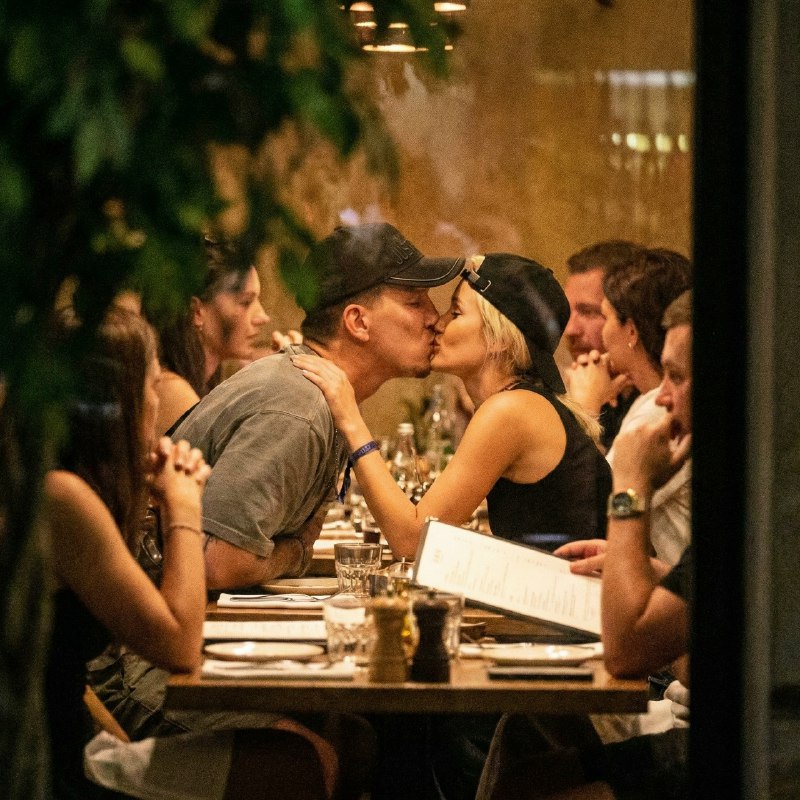 Мечта фанатов сбылась: Дима Масленников и Клава Кока объявили о свадьбе 3