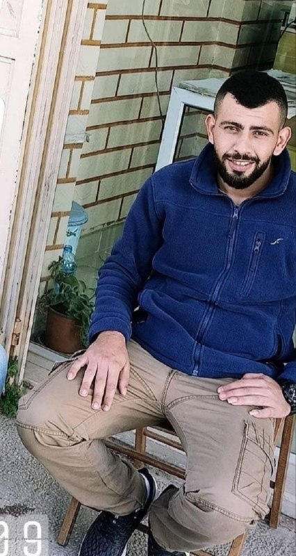 מקורות מקומיים: כוחות הכיבוש עוצרים את הצעיר זייד עאמר קרמש ואת האסיר המשוחרר זאהר עאמר ברכאת במהלך ההסתערות על העיירה ענבתא, מזרחית לטול כרם.