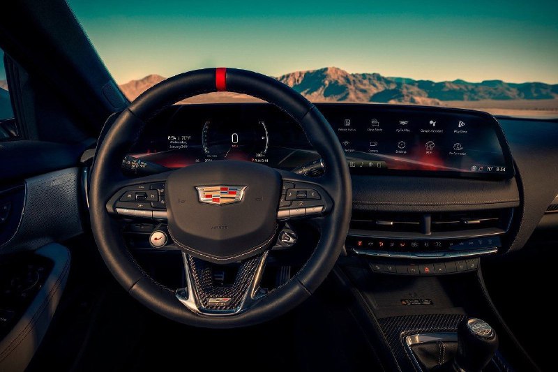 Обновленные Cadillac CT5-V и Blackwing 4