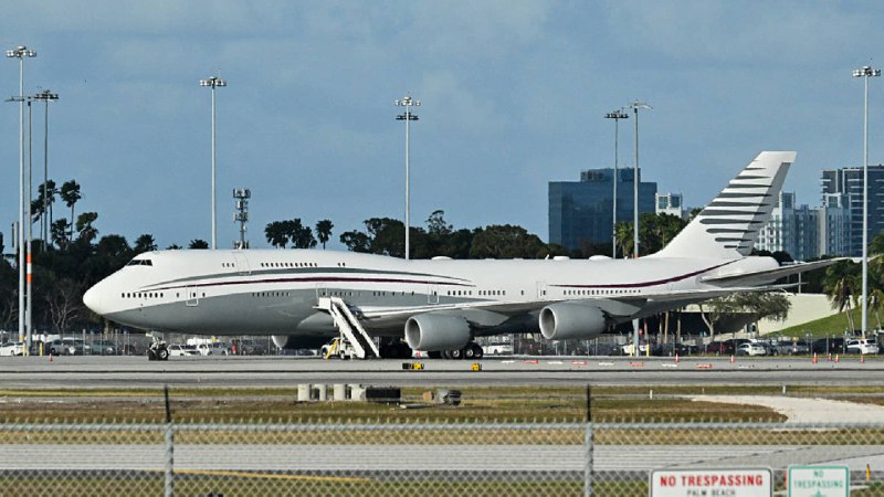 Trump administration formally accepts gift jet from Qatar