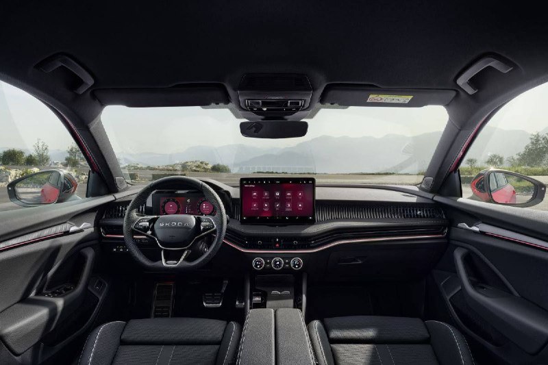 Skoda Superb получила исполнение Sportline 6