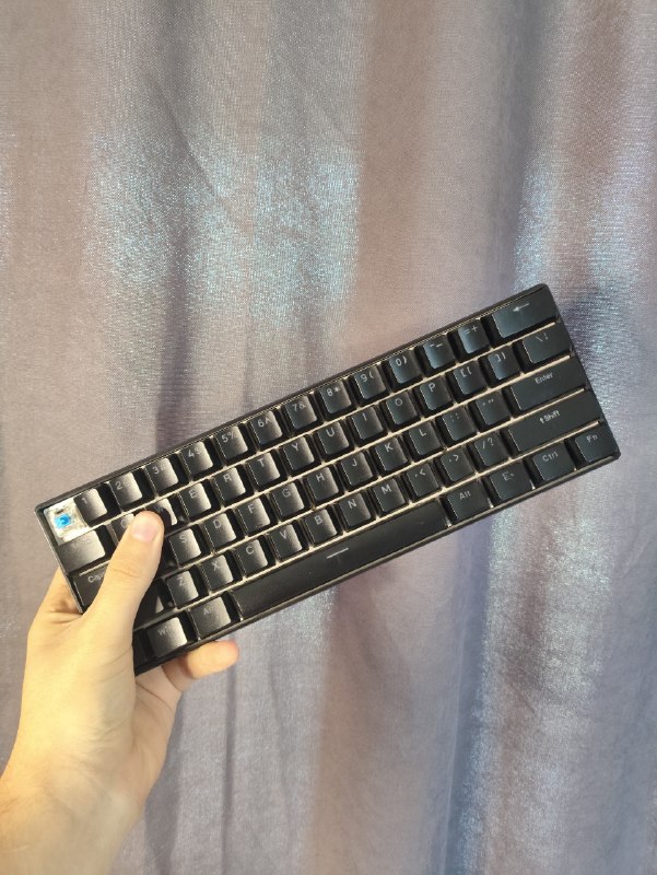 Продам механическую клавиатуру T-VOLF T-60